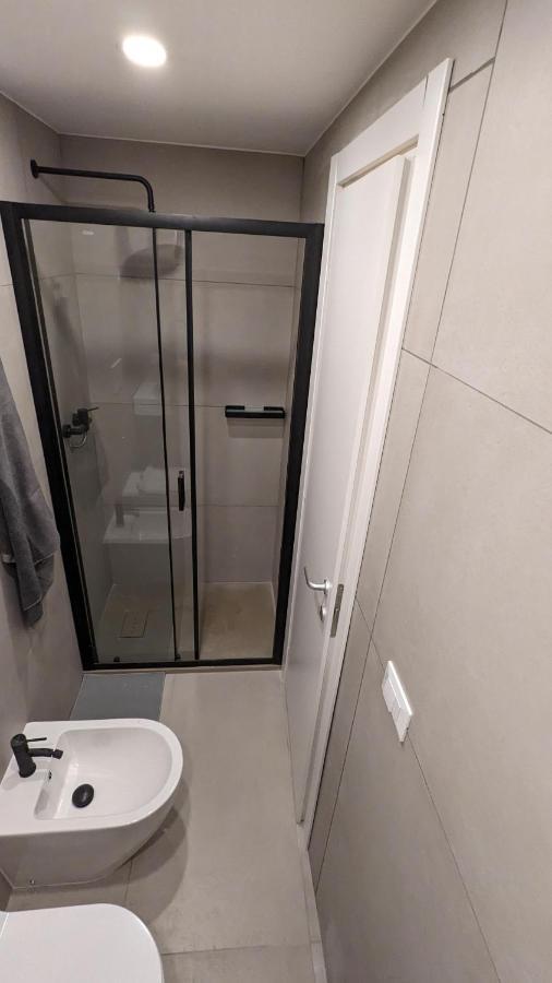 Appartamento Valona 101 - Elegant Loft Bari Esterno foto